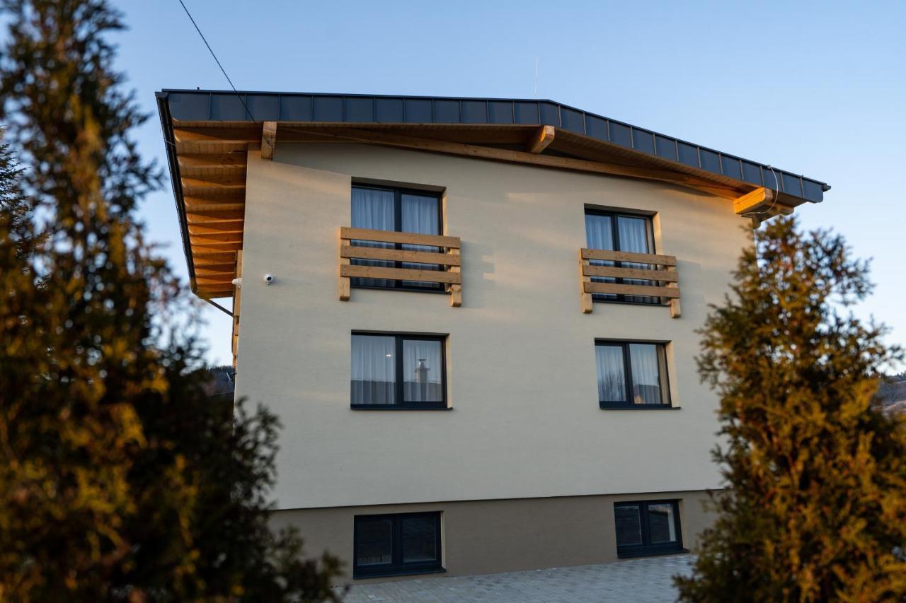 Apartmany Janka + Camp Bešeňová Екстериор снимка