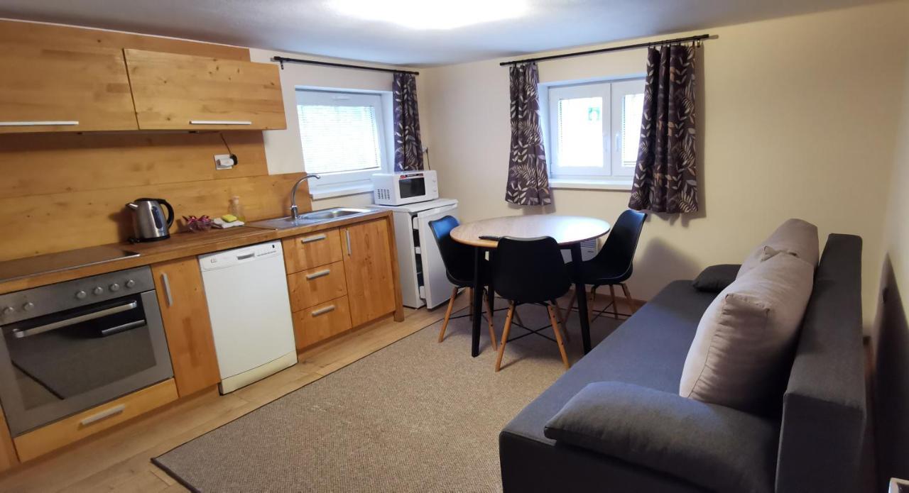 Apartmany Janka + Camp Bešeňová Екстериор снимка