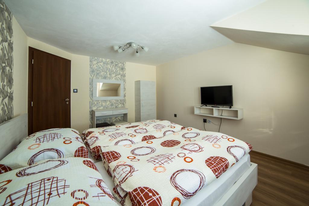 Apartmany Janka + Camp Bešeňová Екстериор снимка