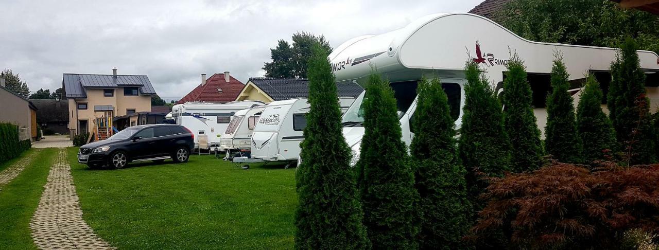 Apartmany Janka + Camp Bešeňová Екстериор снимка